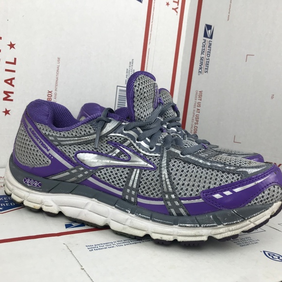 brooks womens size 11